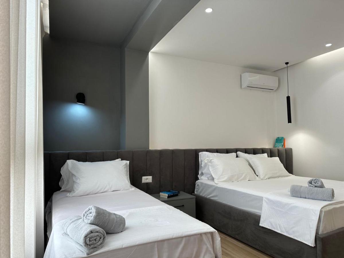 Luxurious Seaside Apartment Durres Ngoại thất bức ảnh