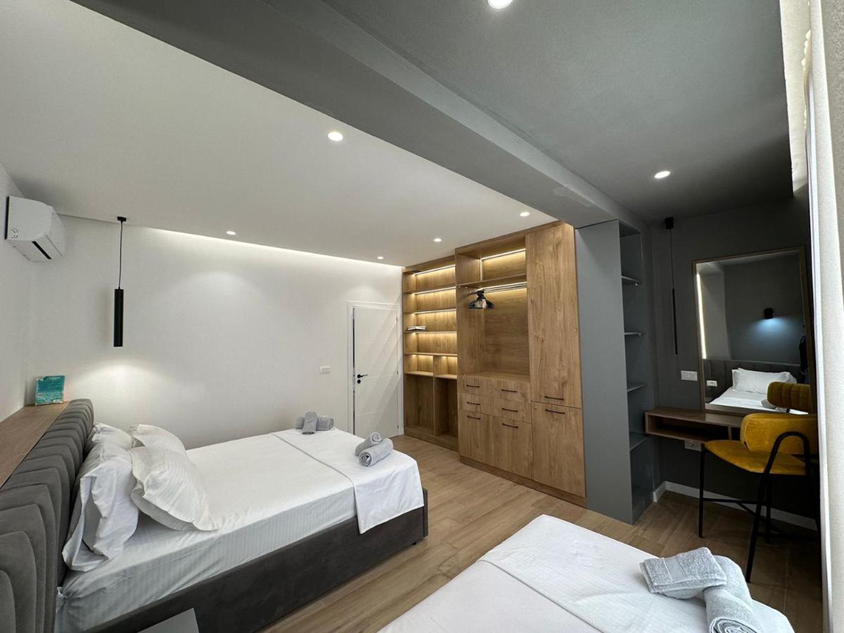 Luxurious Seaside Apartment Durres Ngoại thất bức ảnh