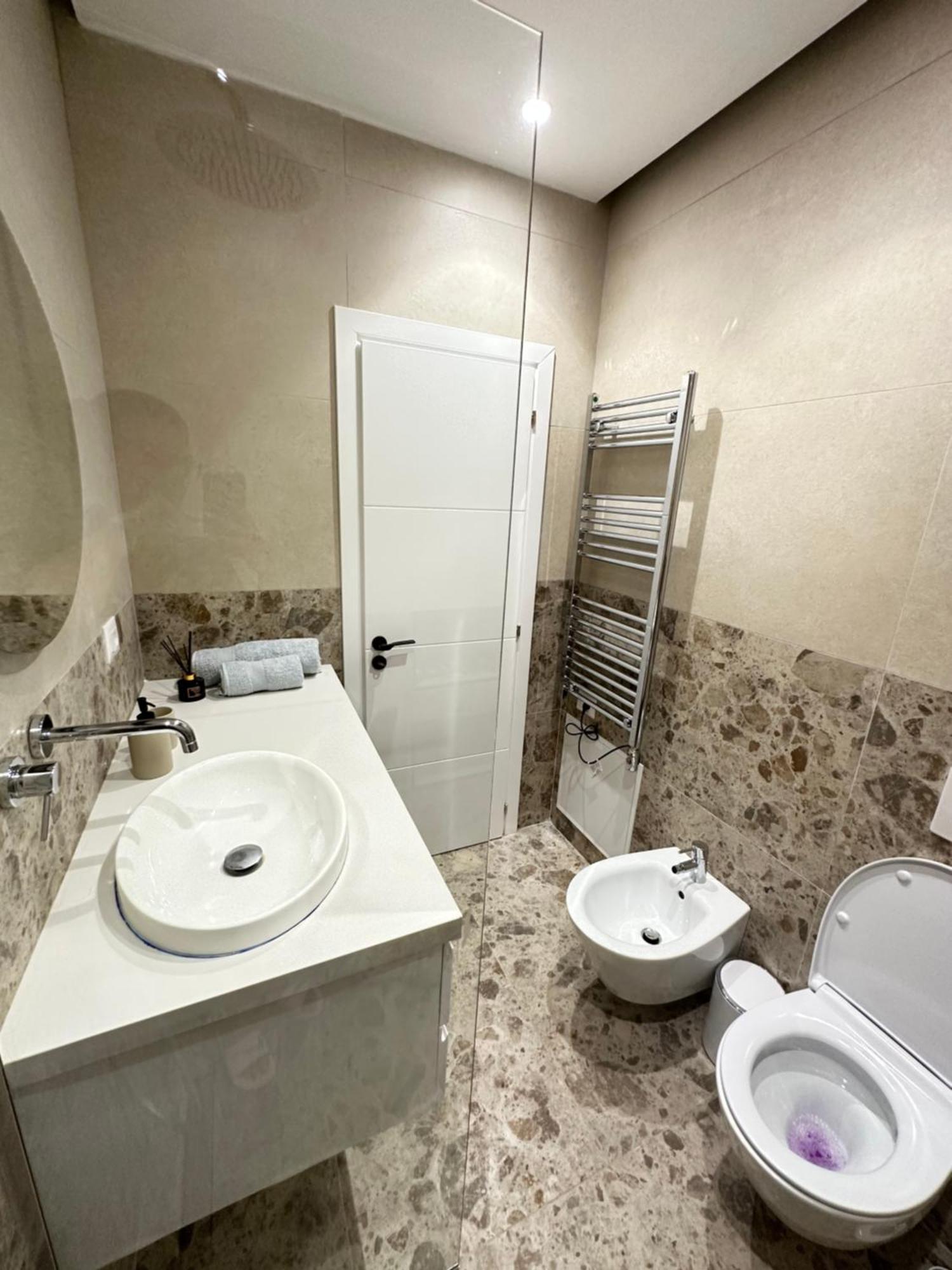 Luxurious Seaside Apartment Durres Ngoại thất bức ảnh